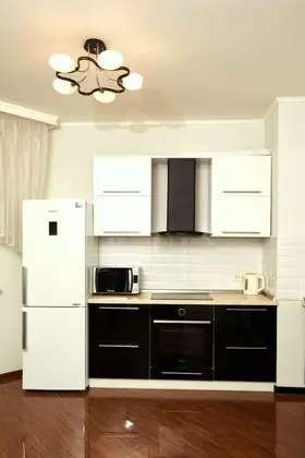 Elite Apart Daire, 1 Yatak Odası, Mutfak (Anny Akhmatovoi St 30)