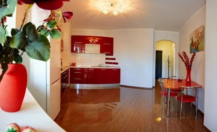 Romantic Apart Daire, 1 Yatak Odası, Mutfak (Anny Akhmatovoi St 30)
