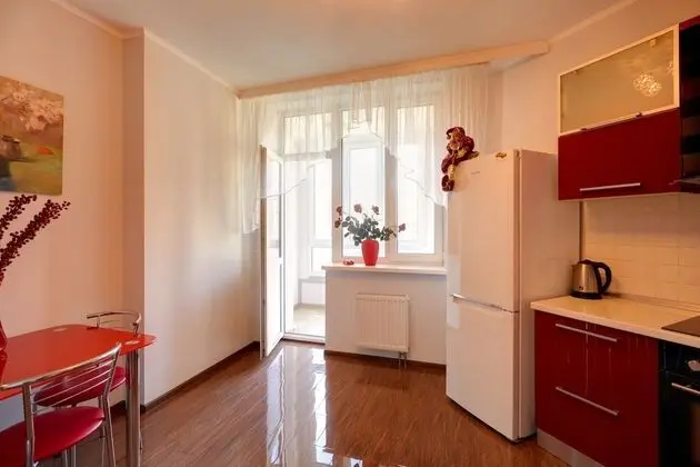 Romantic Apart Daire, 1 Yatak Odası, Mutfak (Anny Akhmatovoi St 30)