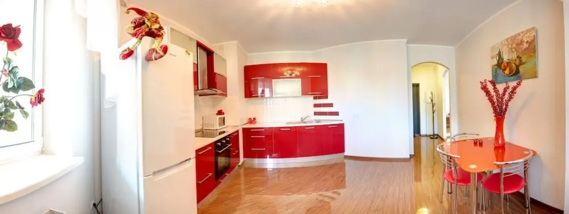 Romantic Apart Daire, 1 Yatak Odası, Mutfak (Anny Akhmatovoi St 30)
