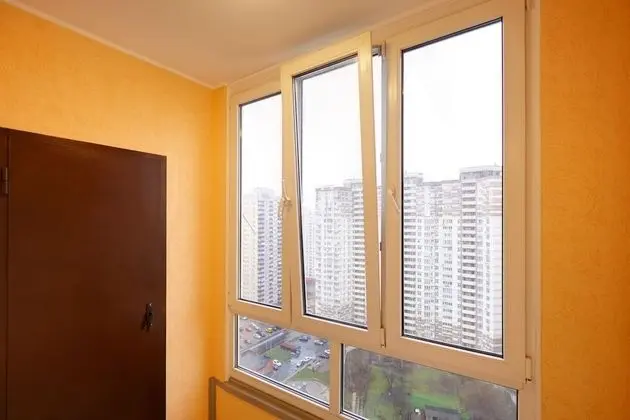 Superior Apart Daire, 1 Yatak Odası, Mutfak (Anny Akhmatovoi St 30)
