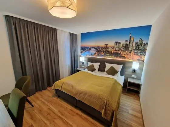 Design Tek Büyük veya İki Ayrı Yataklı Oda