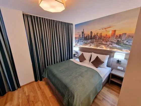Design Tek Büyük veya İki Ayrı Yataklı Oda