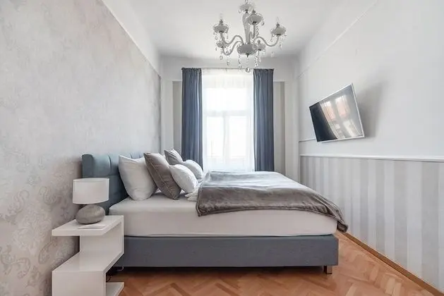 Grand Apart Daire (incl. cleaning fee)