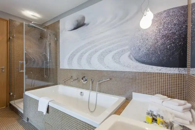 Süit, 1 En Büyük (King) Boy Yatak, Balkon, Deniz Manzaralı