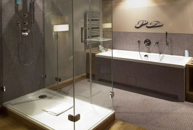 Süit, 1 En Büyük (King) Boy Yatak, Balkon, Deniz Manzaralı