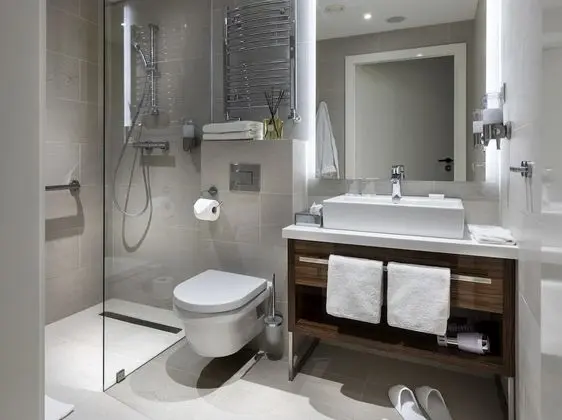 Comfort Tek Büyük veya İki Ayrı Yataklı Oda, Deniz Manzaralı