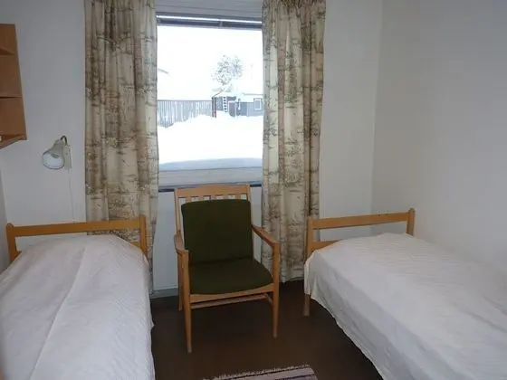 İki Ayrı Yataklı Oda (private WC, shared shower)