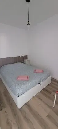 Appartement cosy climatisé, une chambre, agréable terrasse, splendide vue sur mer