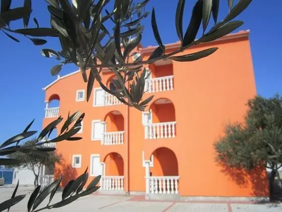 Apart Daire (Sor - on the beach - A1(4+1))