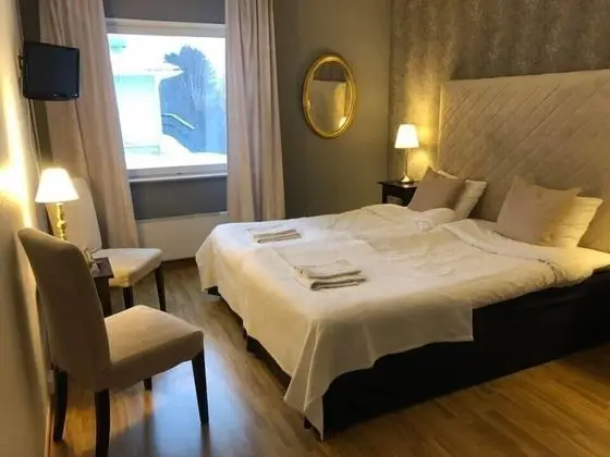 Tek Büyük Yataklı Oda (One extra bed)