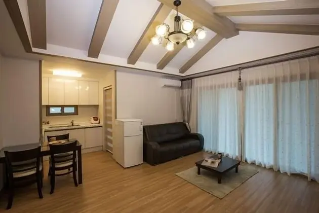 20 PY, 1 Bedroom