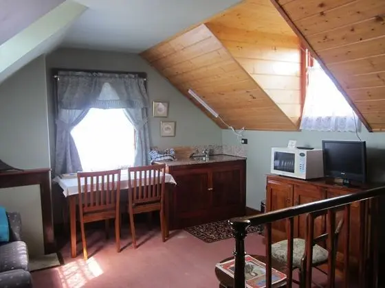 Çatı Katı (Loft) (Upstairs Loft 1)