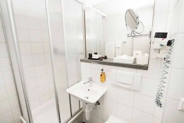 Standard Oda, 1 Tek Kişilik Yatak