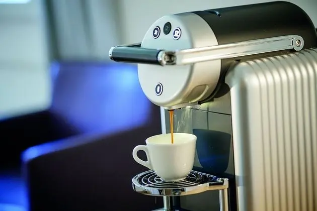 Deluxe Oda, 1 En Büyük (King) Boy Yatak