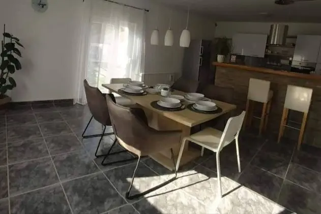 Villa, Birden Çok Yatak