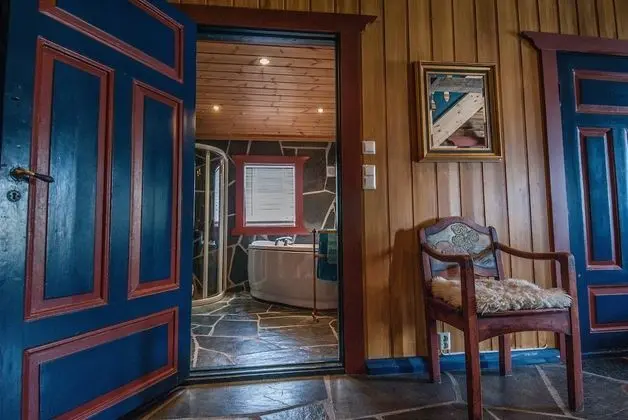 Kulübe, 6 Yatak Odası