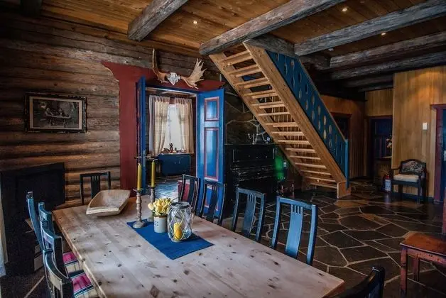 Kulübe, 6 Yatak Odası