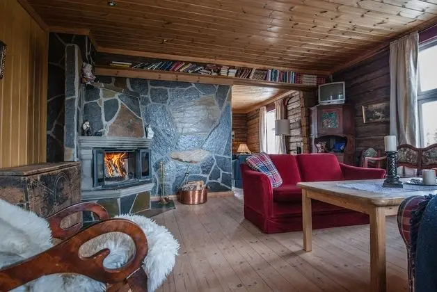 Kulübe, 6 Yatak Odası