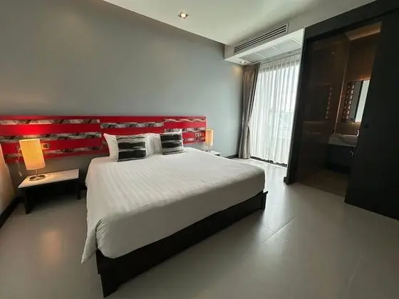 Deluxe Tek Büyük Yataklı Oda