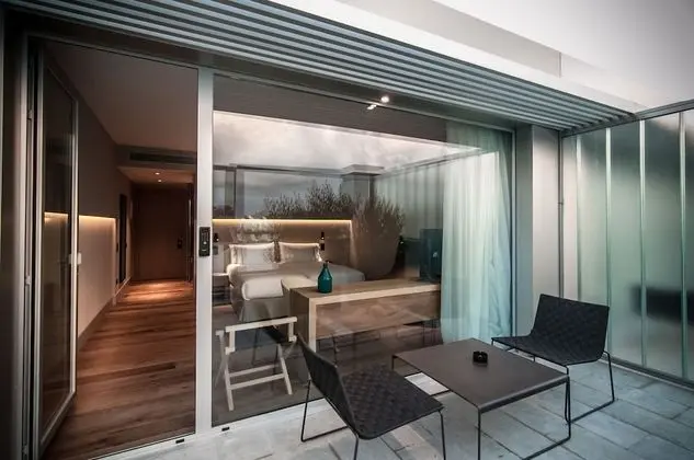 Superior Oda, Havuz Kullanımı, Deniz Manzaralı (Terrace)