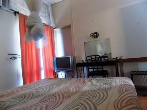 Tek Büyük Yataklı Oda (Old Wing)