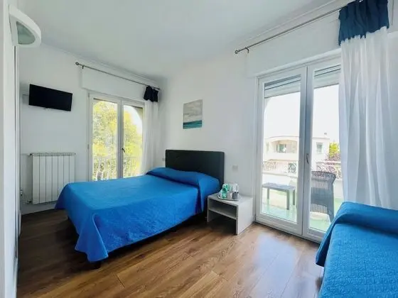 Üç Kişilik Oda