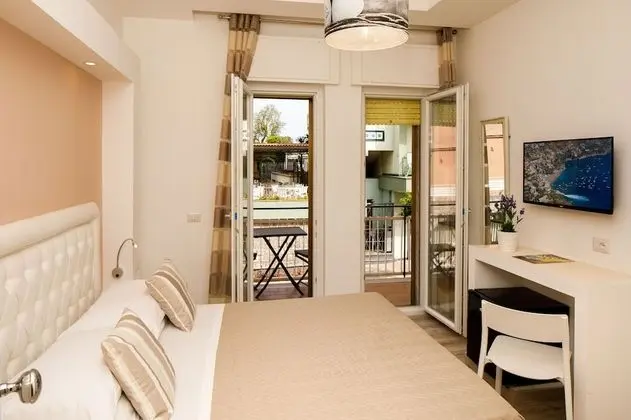 Economy Tek Büyük veya İki Ayrı Yataklı Oda, 1 Yatak Odası, Sigara İçilmez, Balkon