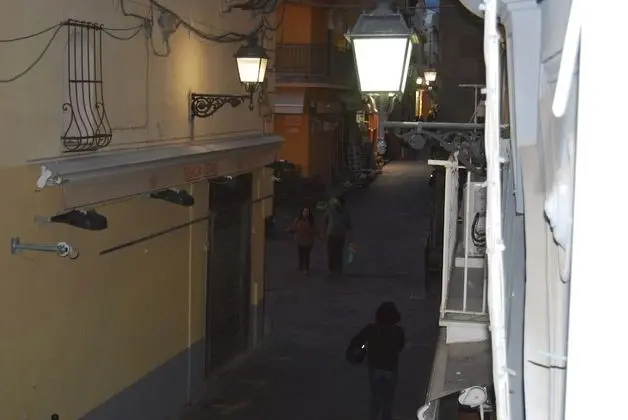 Tek Büyük veya İki Ayrı Yataklı Oda (2)