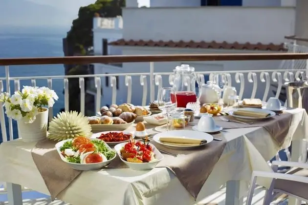 Villa, Sigara İçilebilir