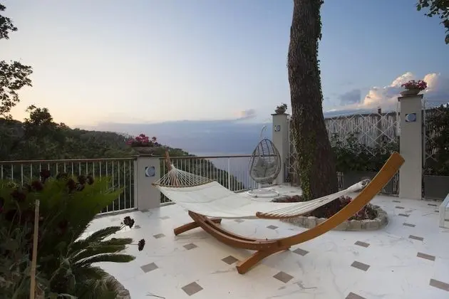 Villa, Sigara İçilebilir