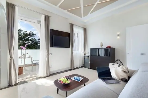 Villa, Sigara İçilebilir