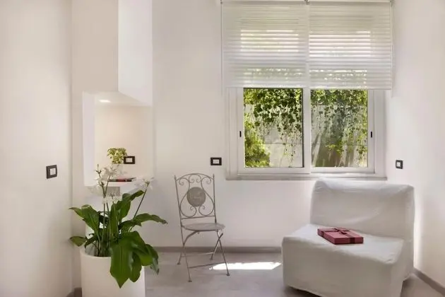 Comfort Üç Kişilik Oda, Küvet, Avlu Manzaralı
