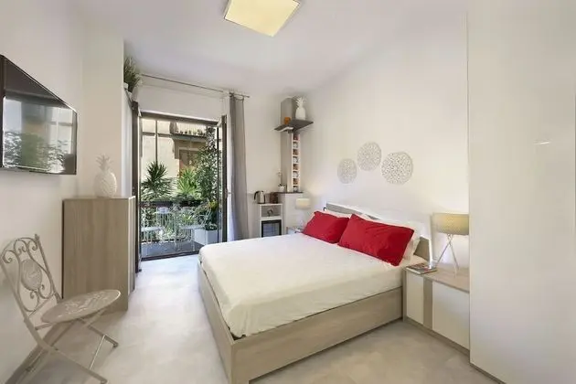 Oda, 1 Büyük (Queen) Boy Yatak, Balkon, Avlu Manzaralı