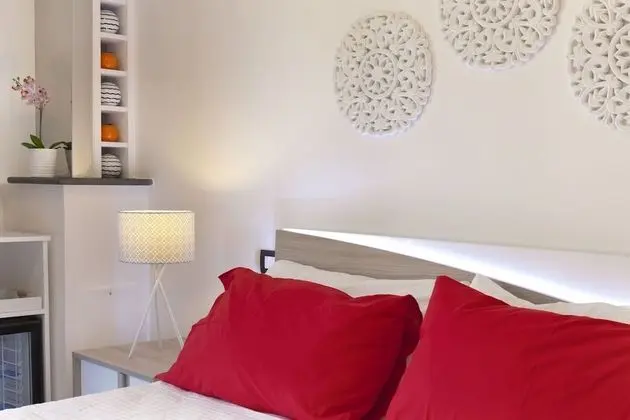 Oda, 1 Büyük (Queen) Boy Yatak, Balkon, Avlu Manzaralı
