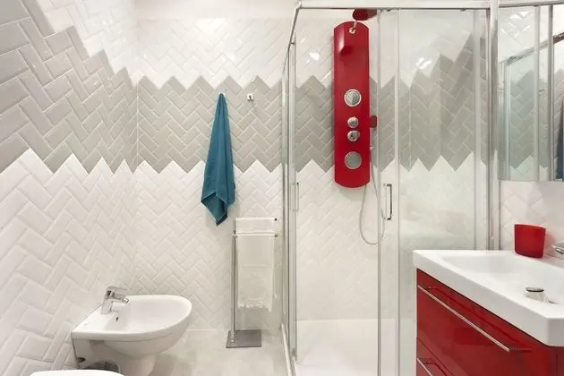 Oda, 1 Büyük (Queen) Boy Yatak, Balkon, Avlu Manzaralı