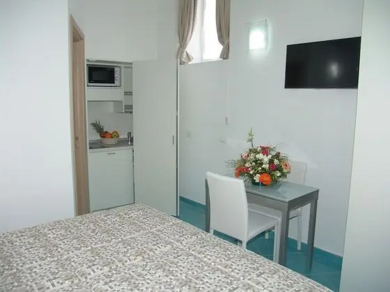 Tek Büyük Yataklı Oda
