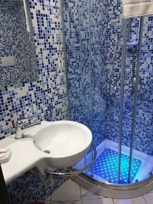 Basic Tek Büyük Yataklı Oda, 1 En Büyük (King) Boy Yatak, Banyolu/Duşlu