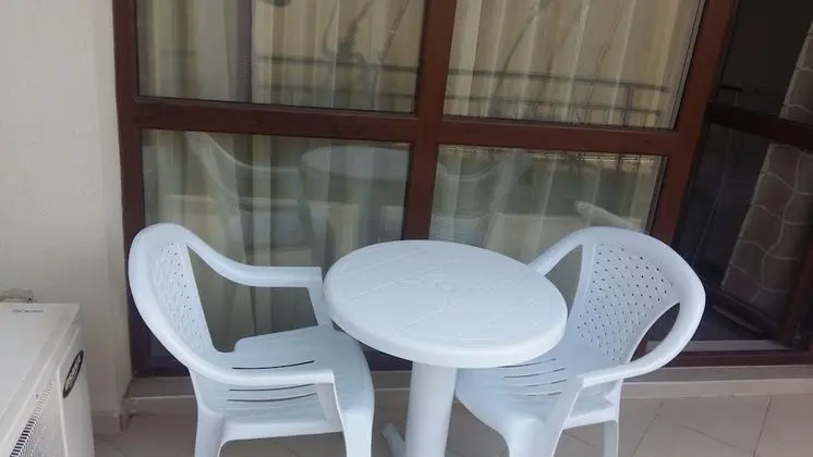 Junior Stüdyo, Balkon, Zemin Kat