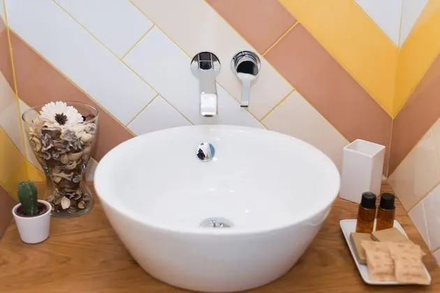 Tek Büyük Yataklı Oda, Balkon