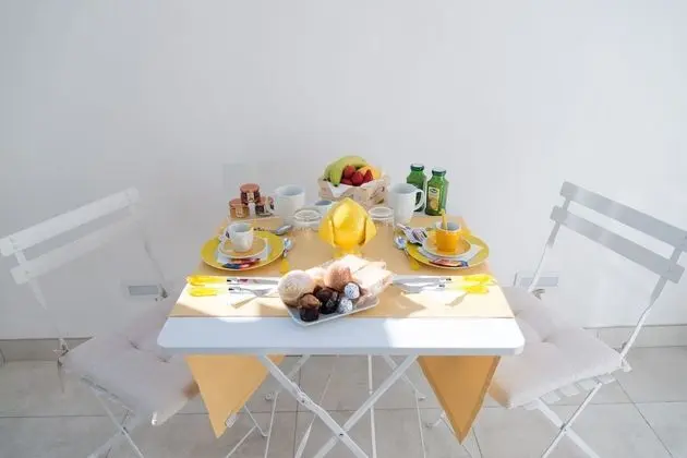 Tek Büyük Yataklı Oda, Balkon