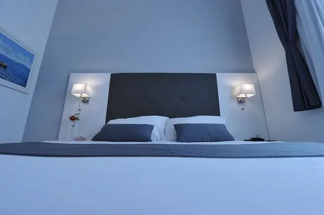 Superior Tek Büyük Yataklı Oda, Bahçe Manzaralı