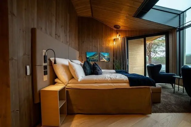 Design Tek Büyük Yataklı Oda, 1 En Büyük (King) Boy Yatak