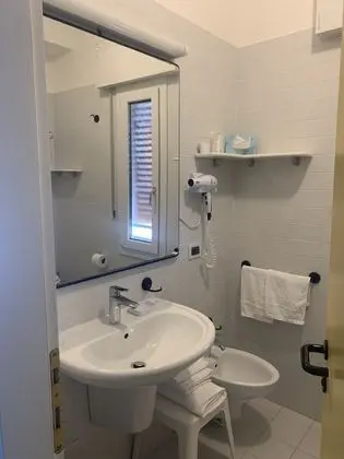 Basic Dört Kişilik Oda, Balkon, Deniz Manzaralı