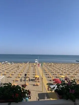 Basic Dört Kişilik Oda, Balkon, Deniz Manzaralı