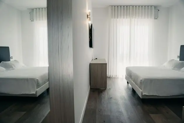 Classic Tek Büyük Yataklı Oda, 1 Çift Kişilik Yatak, Deniz Manzaralı