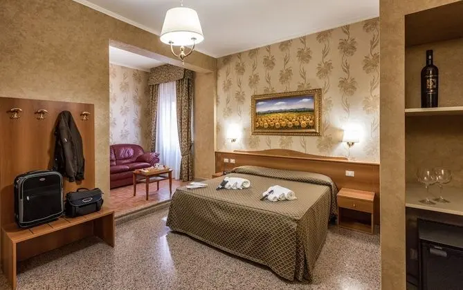 Comfort Büyük Yataklı Tek Kişilik Oda, 1 Yatak Odası, Engellilere Uygun, Sigara İçilmez