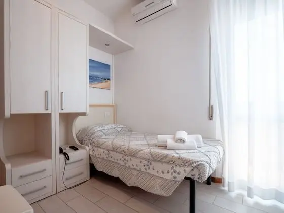 Basic Tek Kişilik Oda