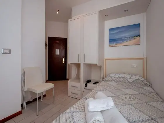 Basic Tek Kişilik Oda