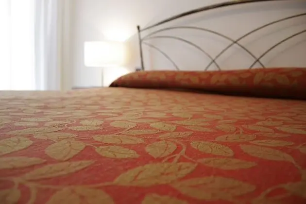 Tek Büyük veya İki Ayrı Yataklı Oda, Lagün Manzaralı